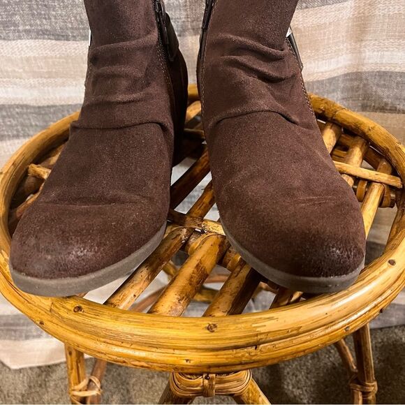 Earth Origins Brown Ankle Boots Size 8 - Picture 3 of 13